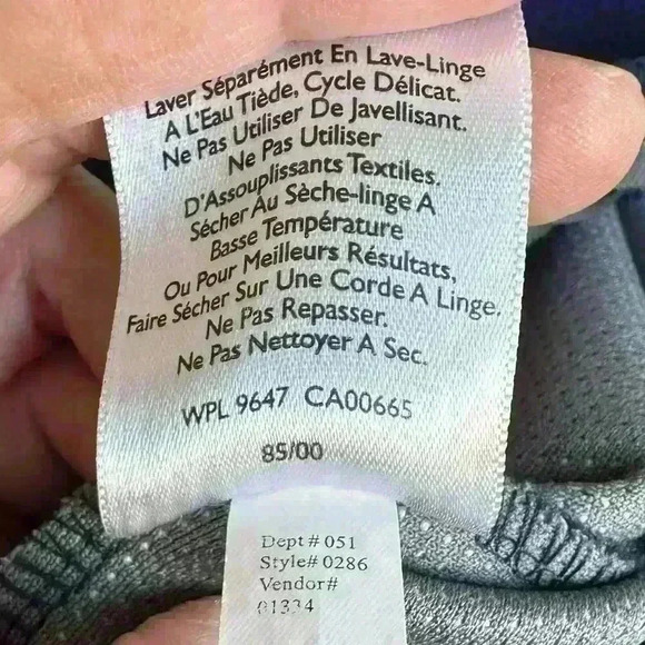 EUC Men's Swiss Tech Button-Down Long Sleeve Shirt Size XL Lightweight - Picture 10 of 10